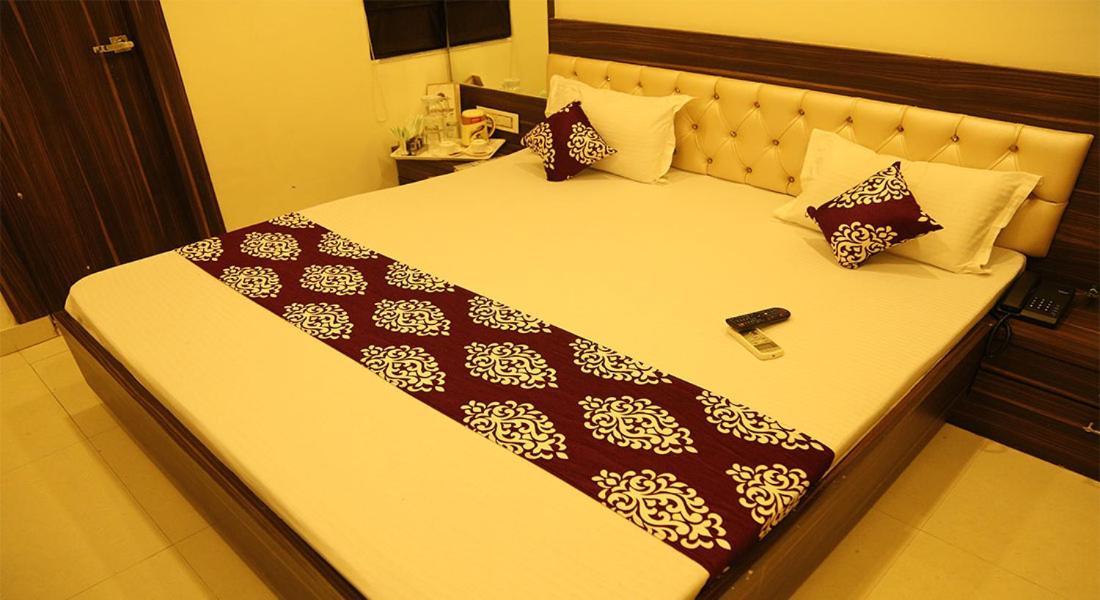 Kingsway Hotel And Restaurant Ajmer Dargah 350 Meter Exteriör bild
