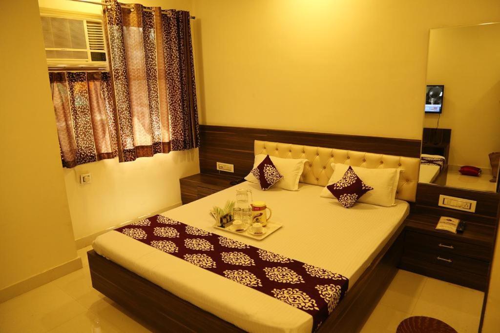Kingsway Hotel And Restaurant Ajmer Dargah 350 Meter Exteriör bild